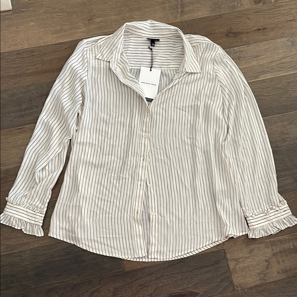 Striped Button-Up Blouse - Picture 1 of 6